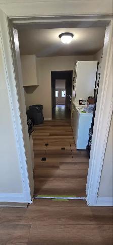 Charming 2-Bedroom Main-Floor Home in Elmwood - Photo 3