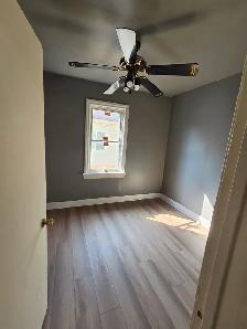Charming 2-Bedroom Main-Floor Home in Elmwood - Photo 12