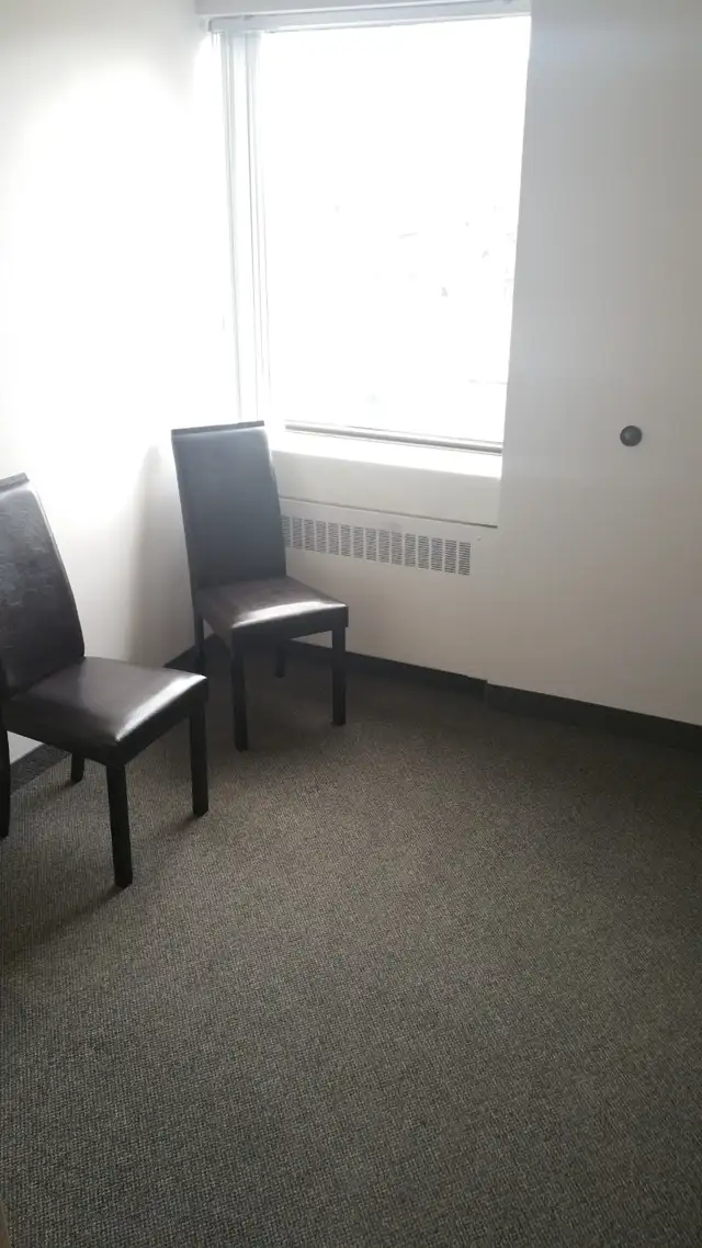 DOWNTOWN Office for Rent