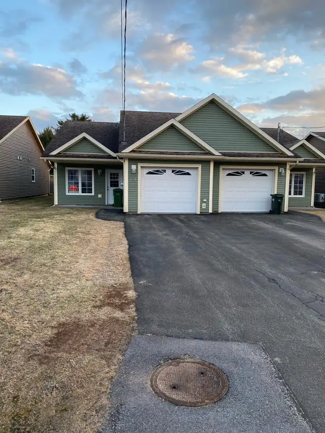 Duplex for rent in Greenwood NS
