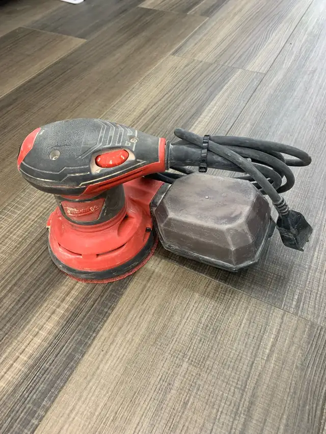 Milwaukee 6034 Orbital Sander