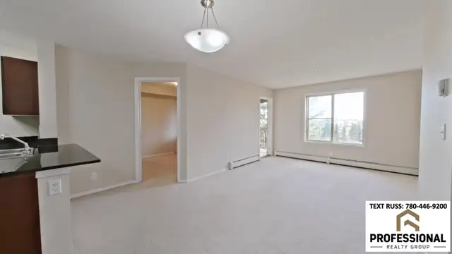 2 Bed   Den, 2 Bath Apartment in Rutherford (SW)