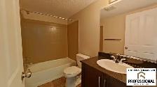 2 Bed   Den, 2 Bath Apartment in Rutherford (SW) - Photo 6