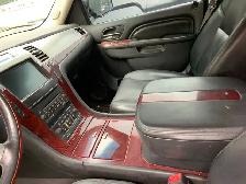 2011 Cadillac Escalade ESV  Must Go! $2700 - Photo 6