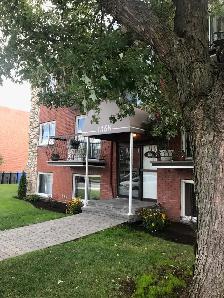 4 1/2 St Hubert, terrasse pour BBQ Octobre (1358-1) - Photo 7