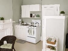 Bachelor Apartment in Historic Downtown Halifax | January 2027 - Photo 6