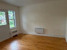 Beau grand 4 1/2, Ave. Bardy, WIFI libre - Photo 7