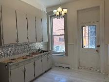Beau grand 3 1/2, René-Lévesque Est Libre, WIFI - Photo 2