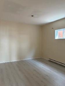 Beau grand 4 1/2, rez-de-chaussé, Montmorency LIBRE - Photo 9