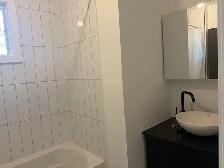 Superbe et très grand 7 1/2, 4 chambres, St-Sauveur, Libre - Photo 7