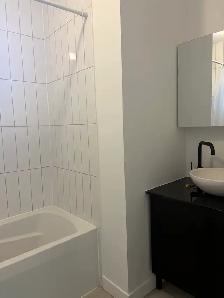 Superbe et très grand 7 1/2, 4 chambres, St-Sauveur, Libre - Photo 23