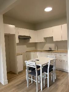 Superbe loft 2 1/2, Entièrement rénové, Beauport - Photo 2