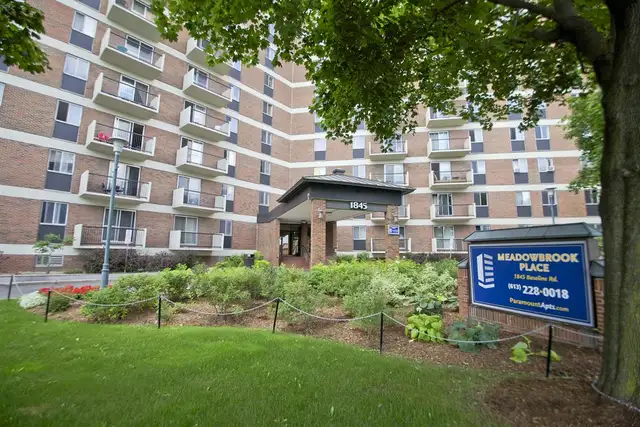 1 Bedroom For September in Nepean Near Algonquin College