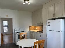 Beau grand 4 1/2, St-Sauveur, 2e étage Libre - Photo 7