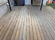 deck sanding and staining - Photo 2
