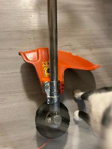 Husqvarna 223L Gas Powered Weed Eater - Photo 5