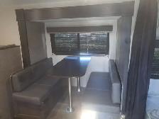 Lightweight Family Bunkhouse – Easy to Tow & Ready to Camp! ️ - Photo 5