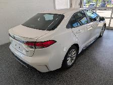 2022 Toyota Corolla SE, CVT - Photo 3
