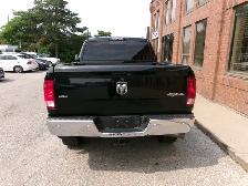 2017 Ram 3500 SLT CERTIFIED | CUMMINS DIESEL | NO ACCIDENTS - Photo 5