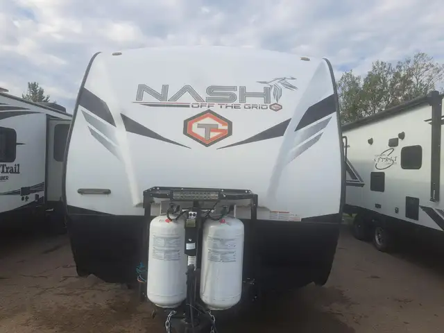 Superior Build. Four-Season. Off The Grid.