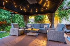 Coveted location! Meticulously maintained & upgraded 5 bdrm home - Photo 9