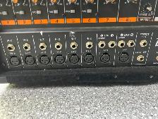 Yamaha EMX860ST Mixer Amp - Photo 2