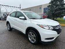 2017 Honda HR-V LX - Photo 4