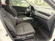 2017 Honda HR-V LX - Photo 13