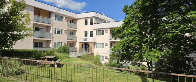 Rosewood Court #327