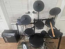 Alesis Nitro electric drum kit. $200 - Photo 2
