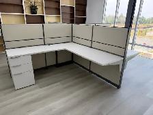 Cubicles/ Teknion TOS 6x6x51' or 66' high stations $725.00 - Photo 2