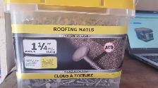 1-1/4 Roofing Nails 30lb Pail