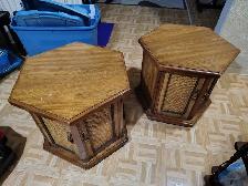 coffee table - Photo 2