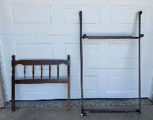 EXPANDABLE METAL BED FRAME & SINGLE WOODEN HEADBOARD