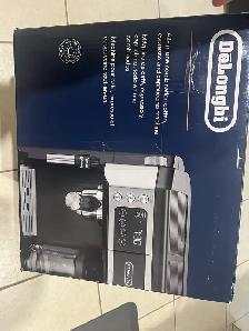 BNIB - Delonghi espresso coffee machine