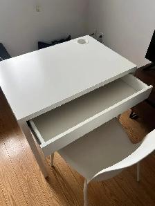 Meubles GRATUITS – À DONNER RAPIDEMENT / FREE FURNITURE - Photo 5