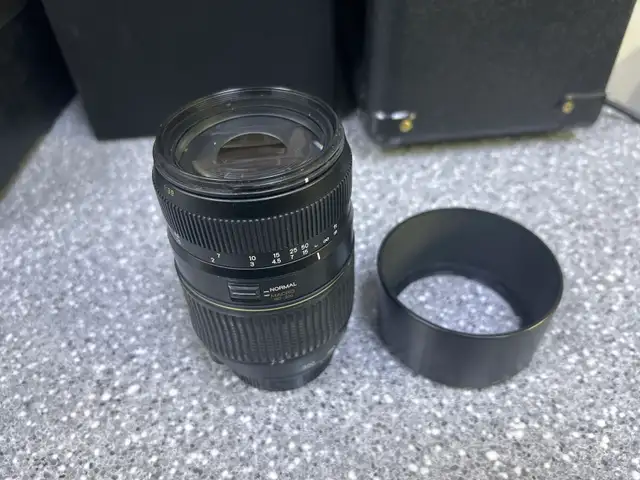 Tamron 70-300MM AF Lens 5.6