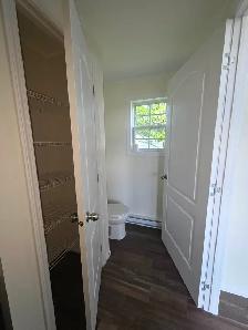 Spacious 3 Bd Mini Home - Photo 12