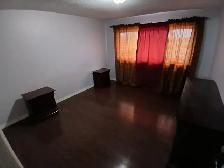 Townhouse for Rent in Thickwood - Photo 5