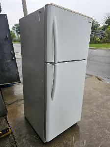 kenmore refrigerator - Photo 2