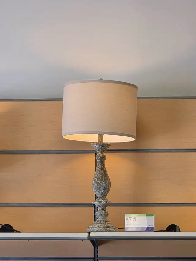 single lamp