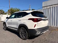 2022 Kia Seltos EX - Photo 4