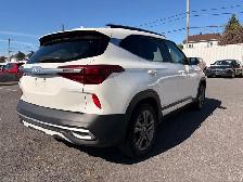 2022 Kia Seltos EX - Photo 6