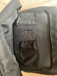 Toshiba Laptop Bag, multiple compartments, like new / tout neuf - Photo 7