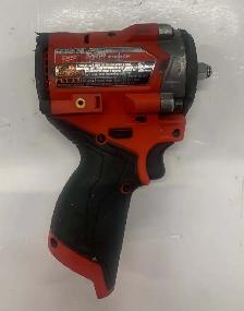 Milwaukee 2562-20 M12 FUEL Stubby 3/8' Impact Wrench - Photo 2