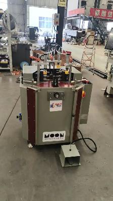 4-Head Corner Crimping Machine - Photo 4