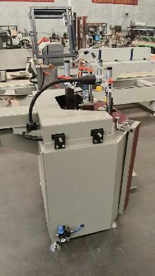 4-Head Corner Crimping Machine - Photo 6