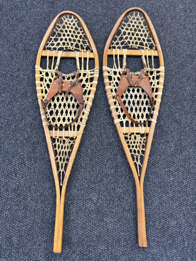 Snow shoes Village Huron QUE 14x48