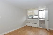 renovated two bedroom, river and gerrard - ID 4694 - Photo 7