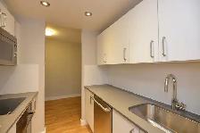renovated two bedroom, river and gerrard - ID 4694 - Photo 8